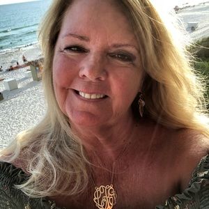 Meet your Posher, Linda